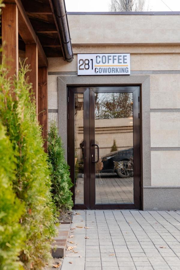 281 Hotel Bișkek Exterior foto